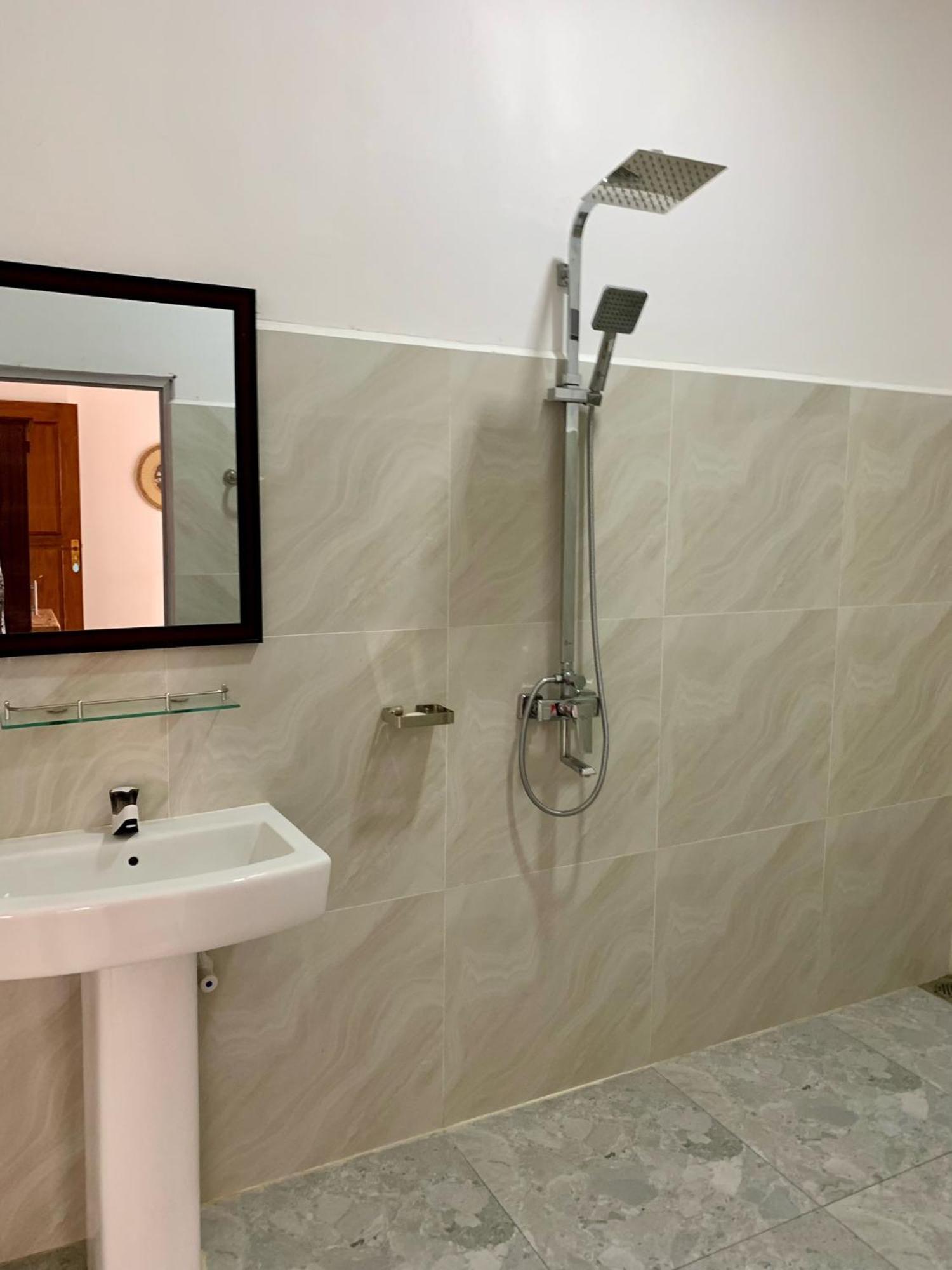 Apartamento Mrmango Weligama Exterior foto