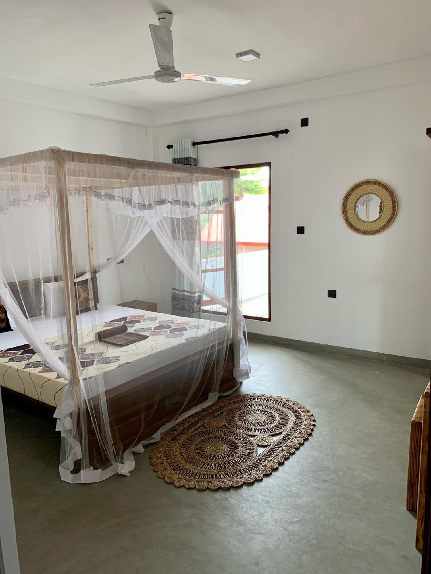 Apartamento Mrmango Weligama Exterior foto